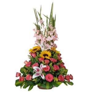 ramo de gladiolos ,girasoles, lirios y rosas